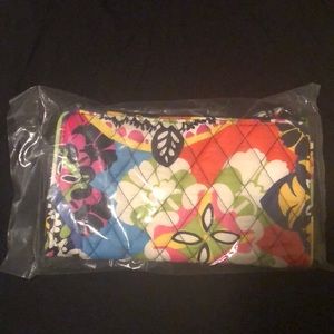 Vera Bradley wristlet brand new!